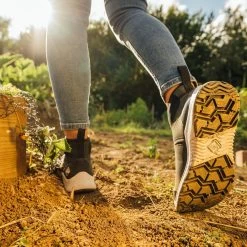 Muck Boots Outscape Chelsea Black Ladies Rubber/Neoprene Slip Ons -Muck 87371355 faa5 42c1 833c 5593c2fd5239