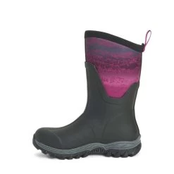Muck Boots Unisex Arctic Sport Mid Pull On Wellies (Black/Magenta) 20 Muck Boots Unisex Arctic Sport Mid Pull On Wellies (Black/Magenta) -Muck k175b933fad411163967dd237e5853673