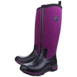 Muck Boots Black/Maroon Arctic Adventure Pull On Wellington Boots 11 Muck Boots Black/Maroon Arctic Adventure Pull On Wellington Boots -Muck muck boots blackmaroon arctic adventure pull on wellington 311 1