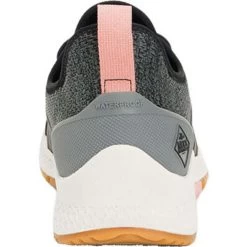 Muck Womens Outscape Lace Up Shoes - Black/Muted Clay -Muck muck women s outscape lace up shoes black muted clay 141